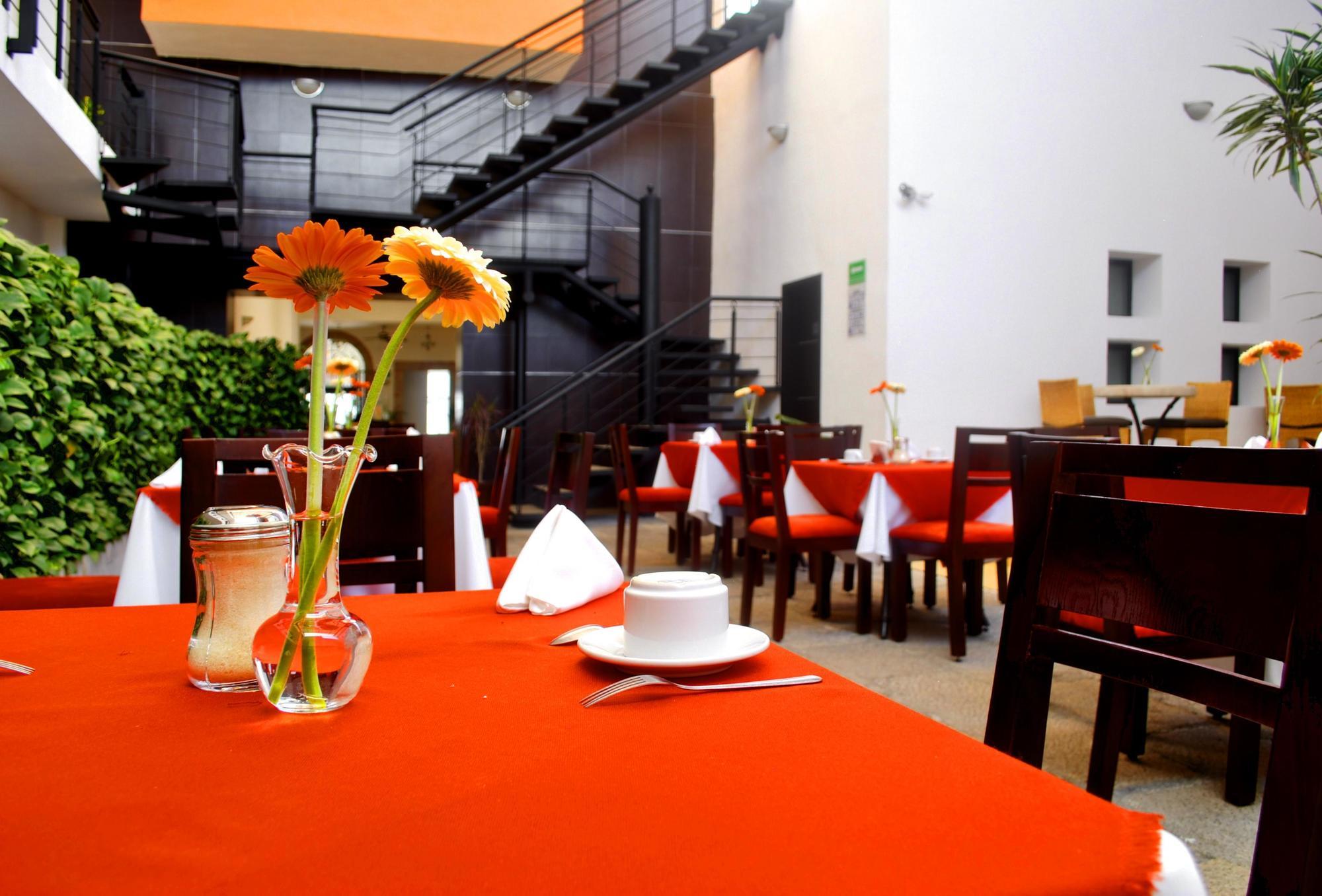 Hotel Real San Juan Morelia Exterior photo
