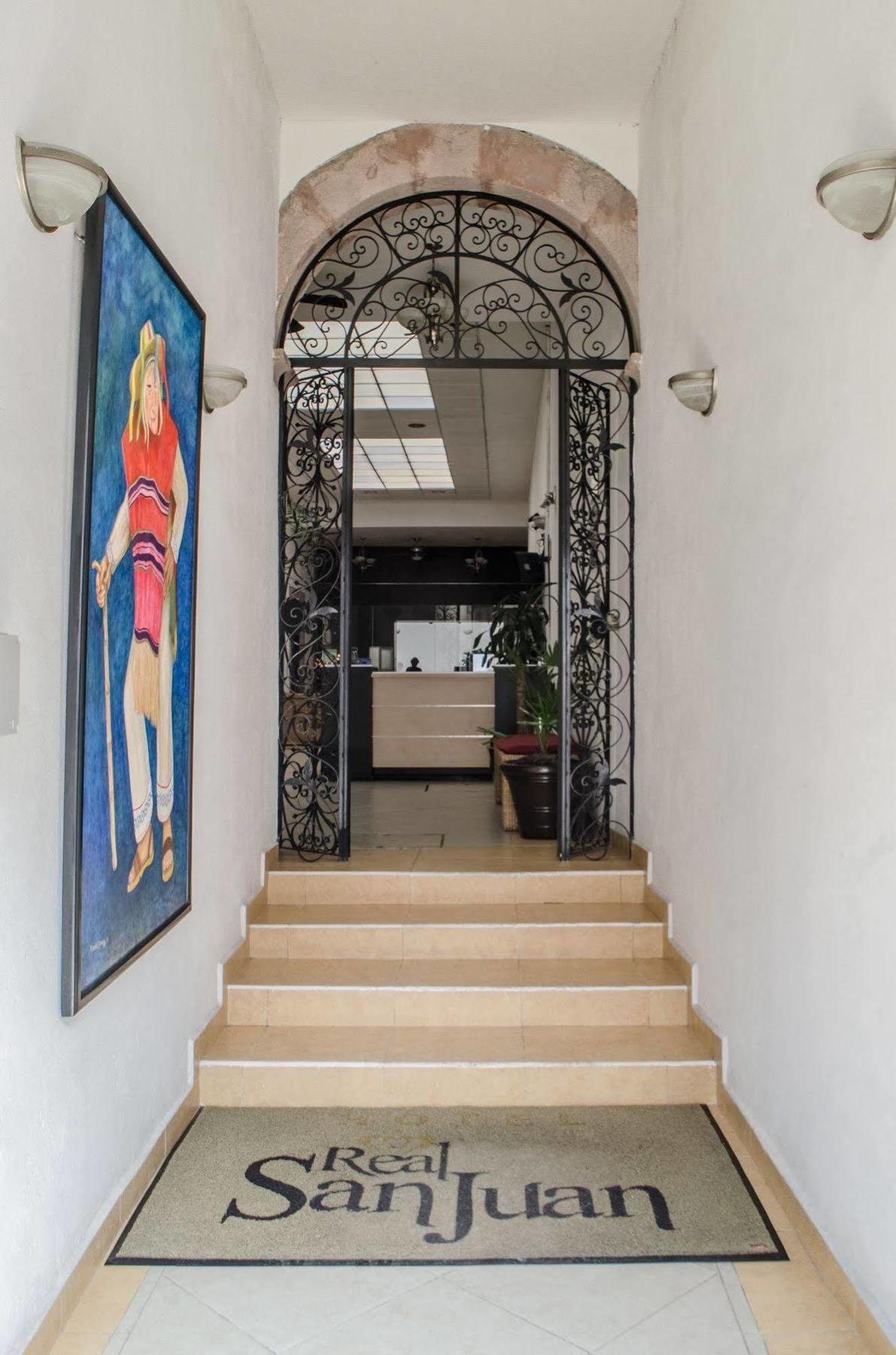 Hotel Real San Juan Morelia Exterior photo